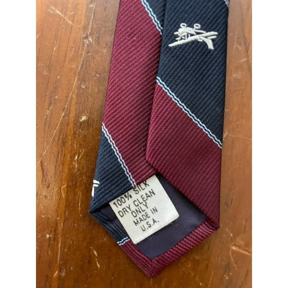 VTG Sporty's Pilot Shop Made in USA All Silk Mens Tie Airplane Aviation Red Blue